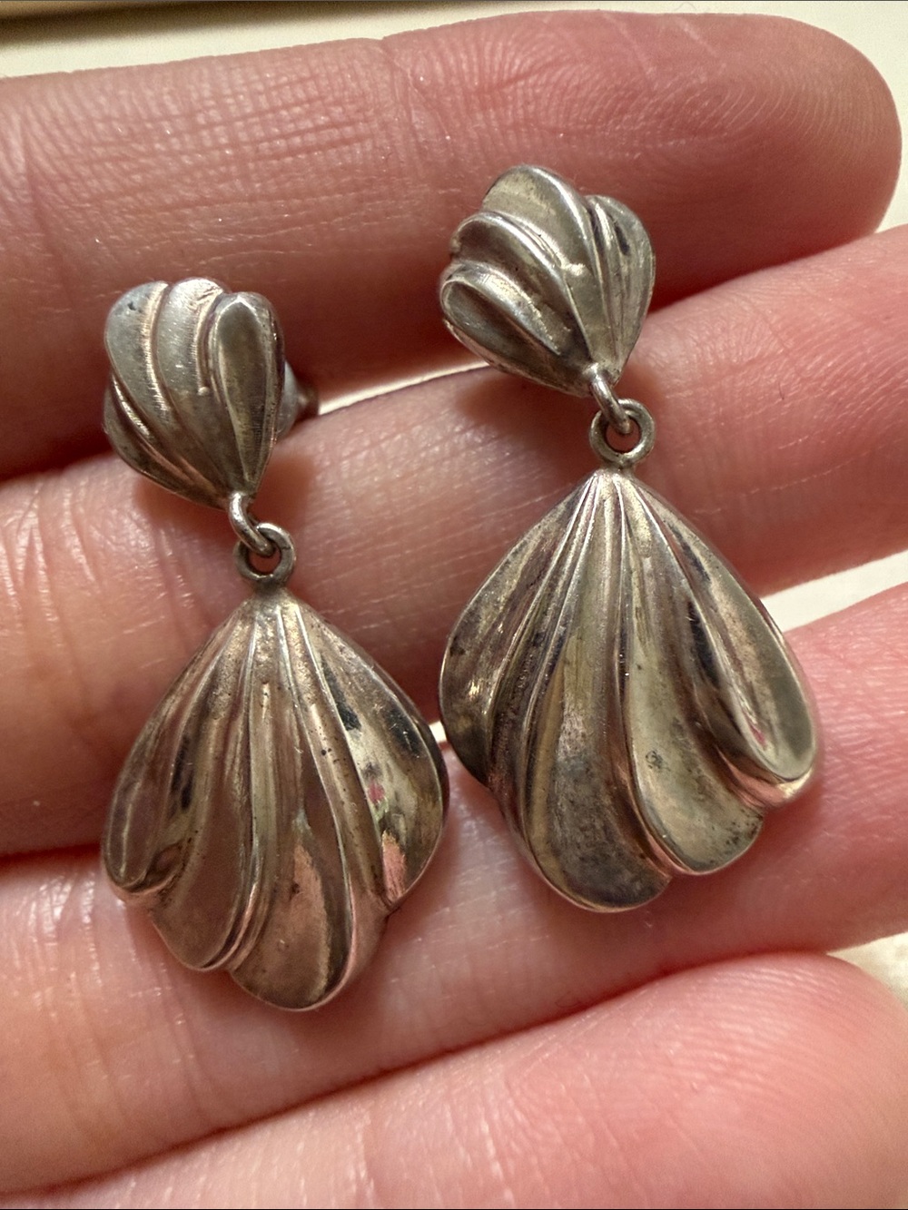 Sterling Native Handmade Sculpted Shell Drop Earrings not marked